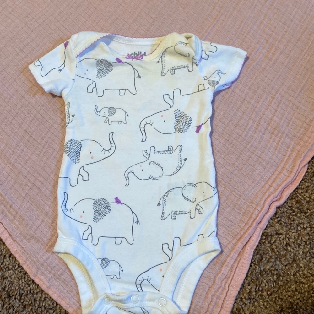 Carter’s 0-3 month bodysuit